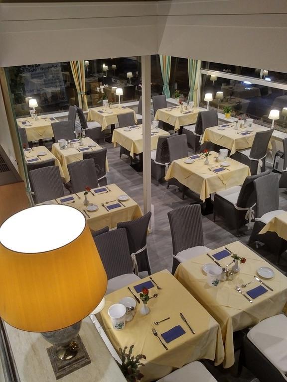 Hotel Eden Am Kurpark Bonn Exteriör bild